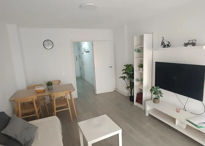 Con Balcon Cerca Maria Zambrano Appartement