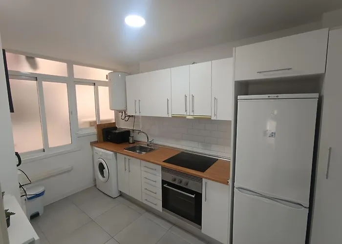 Appartement Con Balcon Cerca Maria Zambrano *
